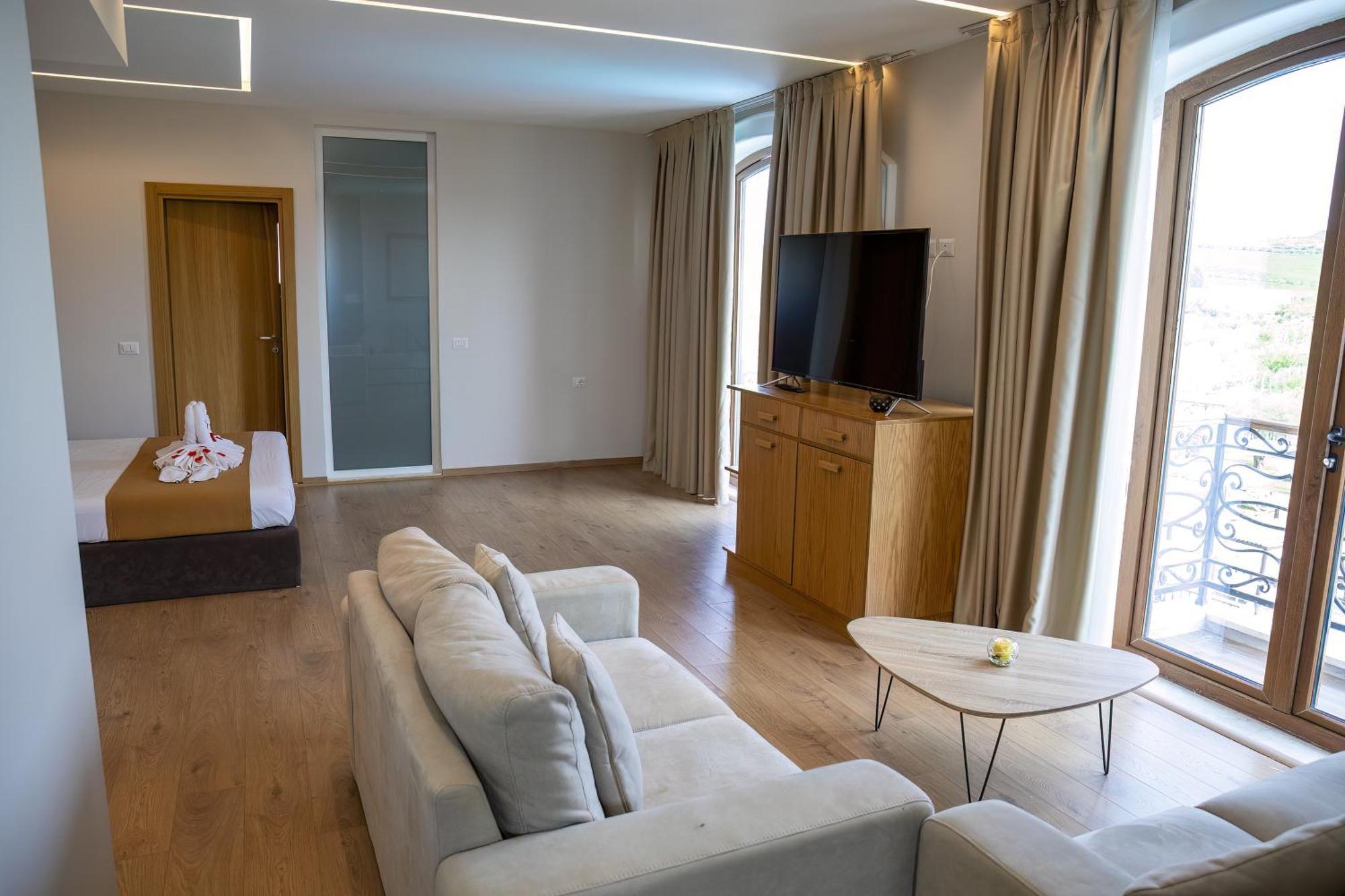 Vinea Resort Durrës Exteriér fotografie